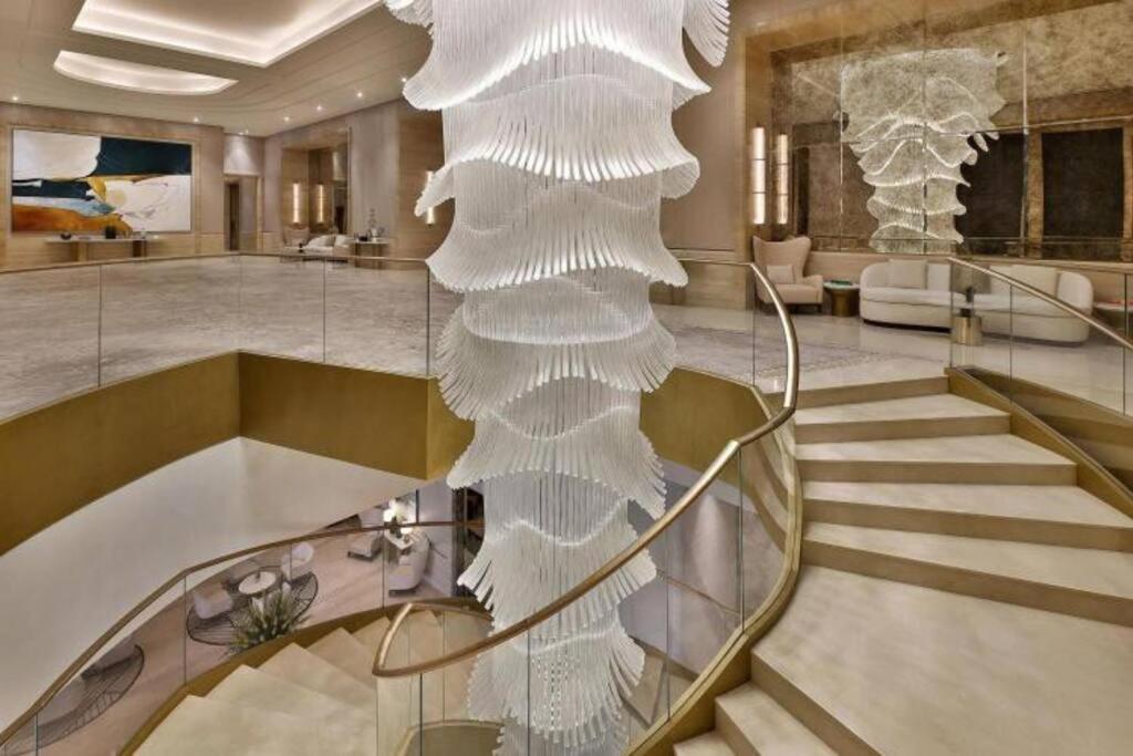 Paradise Sea View With St Regis Amenities * Dubai